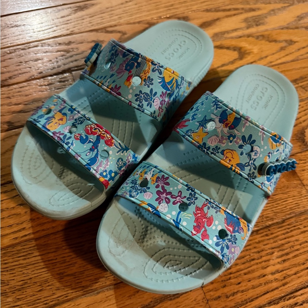 Crocs Women's Little Mermaid Slide Sandals - Light Blue